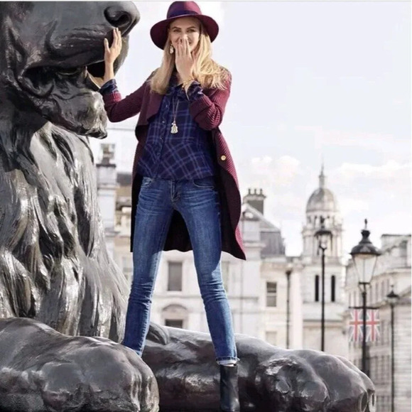 Cabi sz L 3350 Regal Cardigan Mulberry Wine Gold Tone Buttons Long Line Duster - Picture 1 of 13